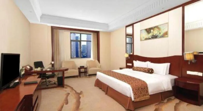 Bed in Longqi Jianguo Hotel Kunshan