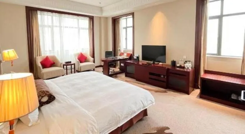 Bed in Longqi Jianguo Hotel Kunshan
