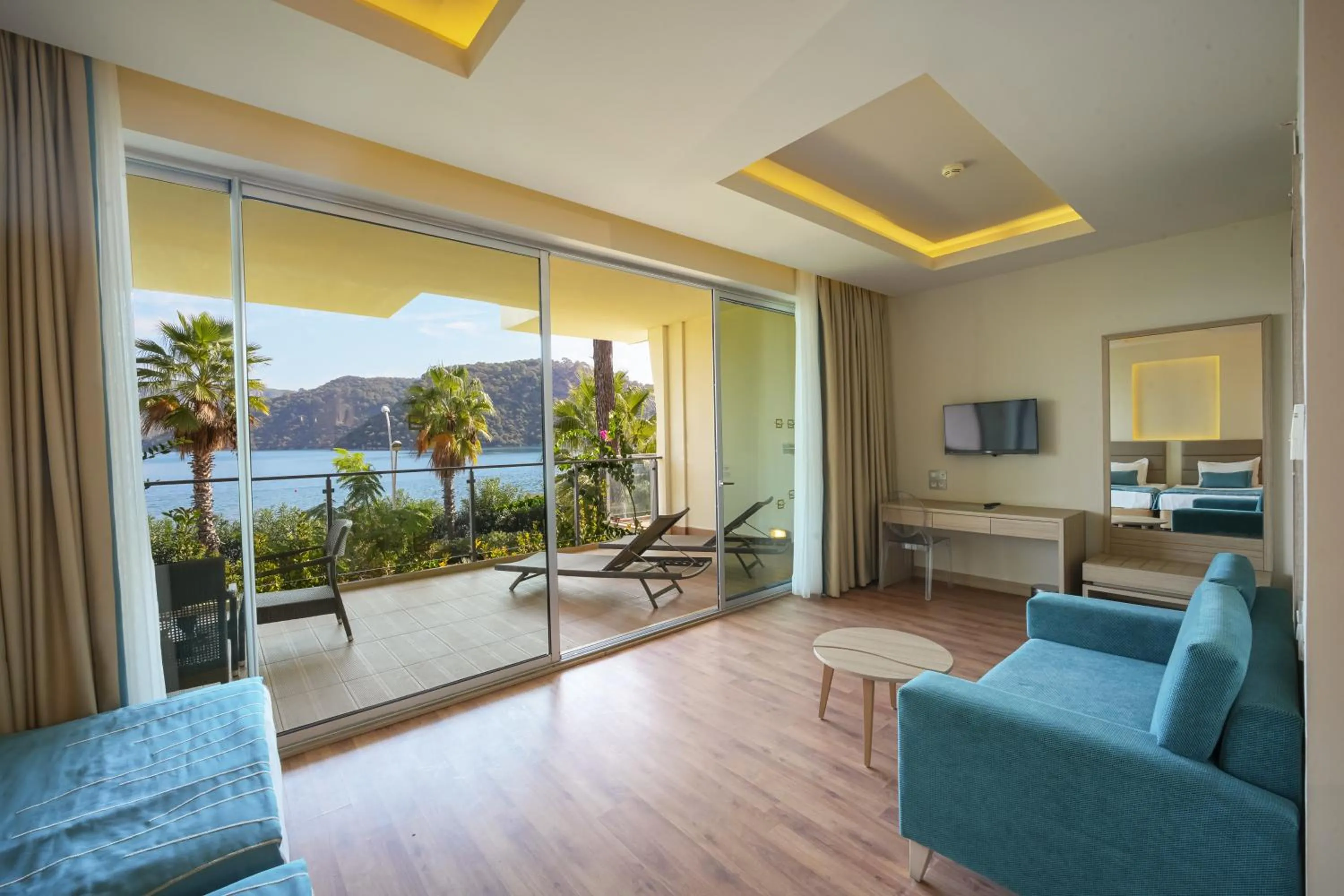 Photo of the whole room in Orka Lotus Beach