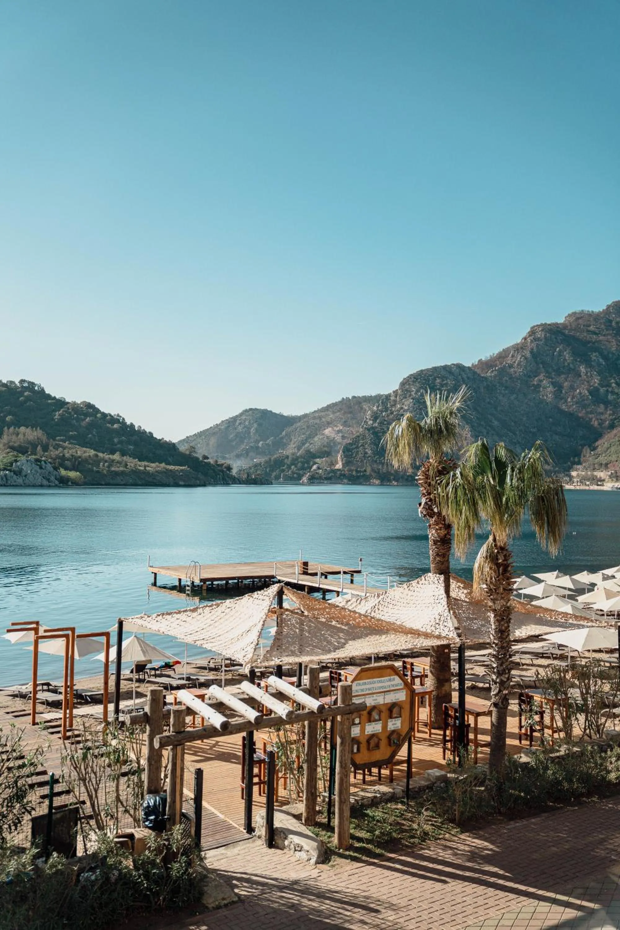 Beach in Orka Lotus Beach