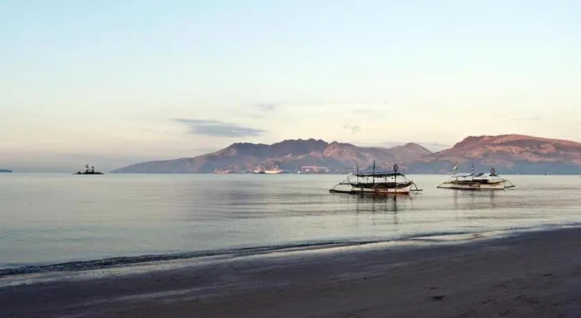 Amanente'z Beach Front Resort