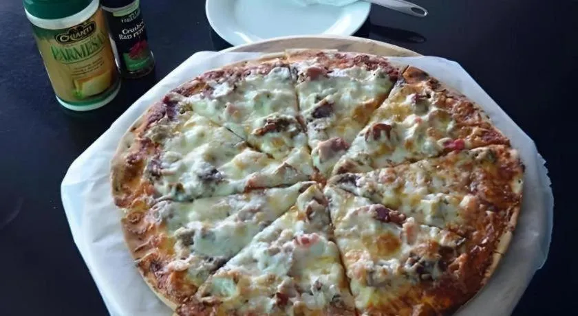 Amanente'z Beach Front Resort