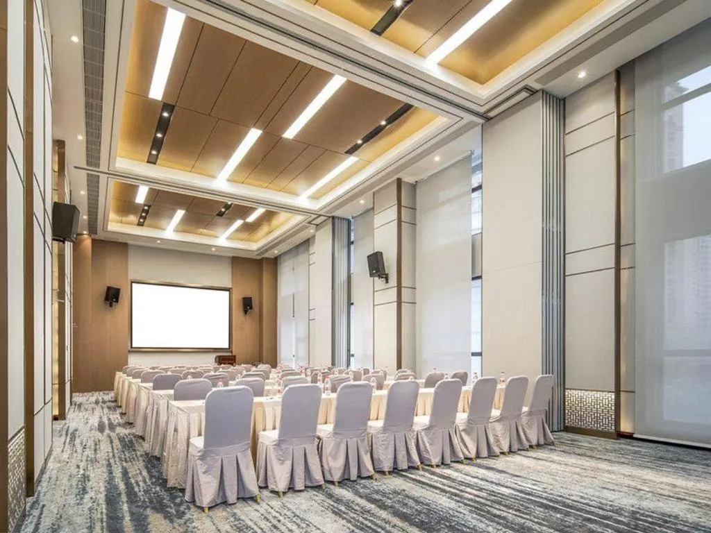 Metropolo Hotel Yining Development Zone Hanma Building