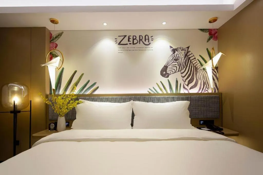 Bed in mango crystal hotel