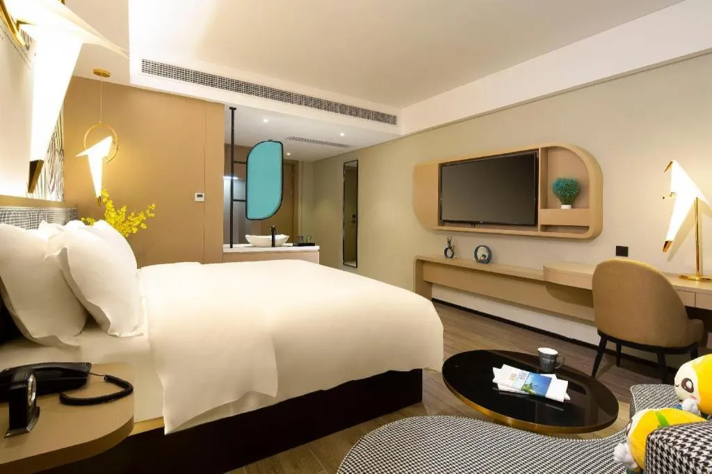 Bed in mango crystal hotel