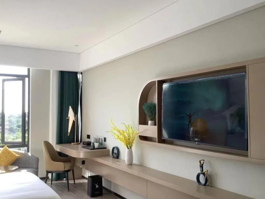 Bed in mango crystal hotel