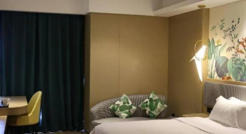 Bed in mango crystal hotel