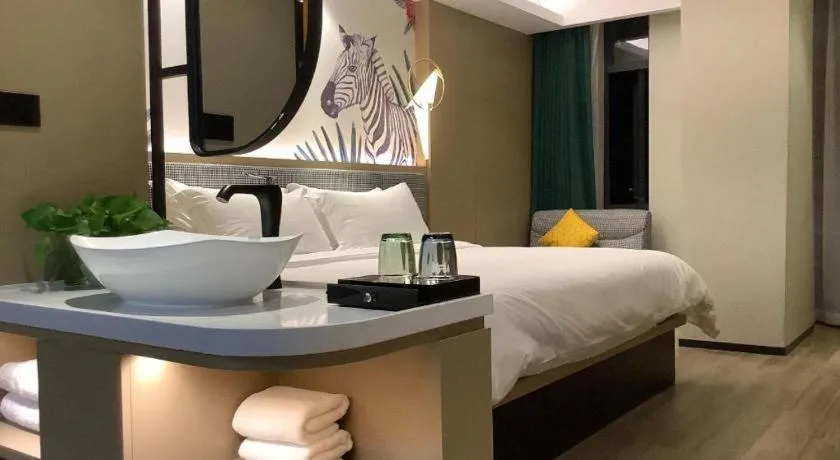 Bed in mango crystal hotel