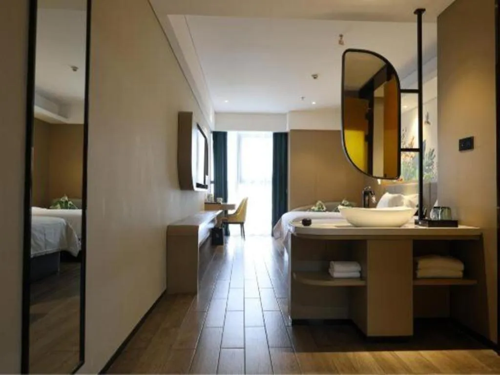 Bed in mango crystal hotel