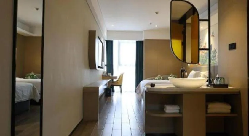 Bed in mango crystal hotel