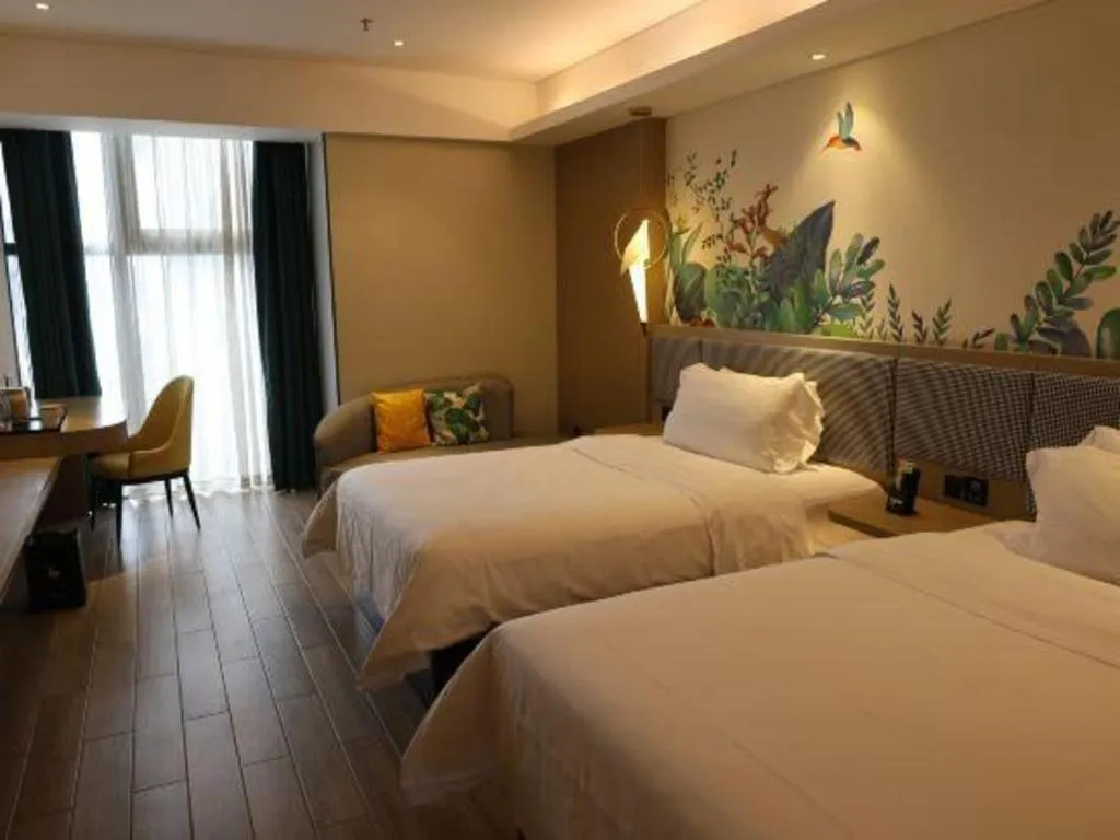 Bed in mango crystal hotel