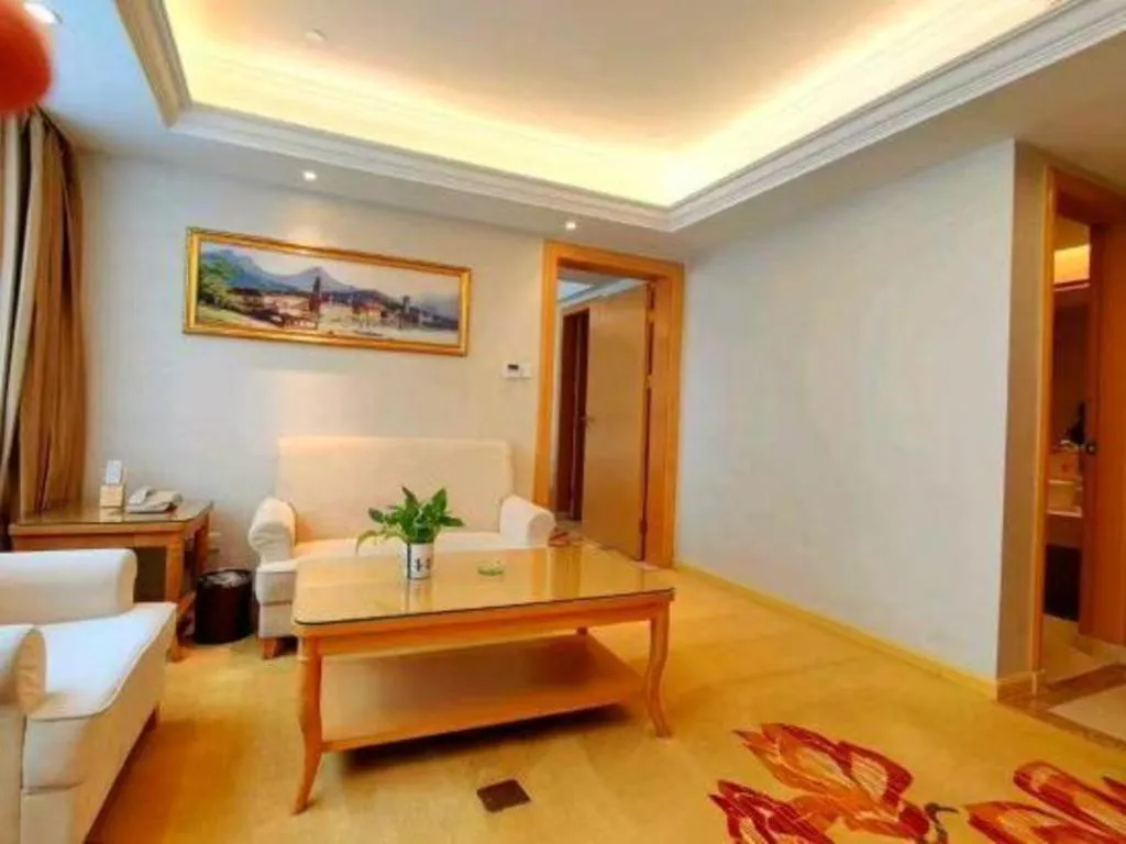 Vienna Hotel Shenzhen Longgang Baifucheng