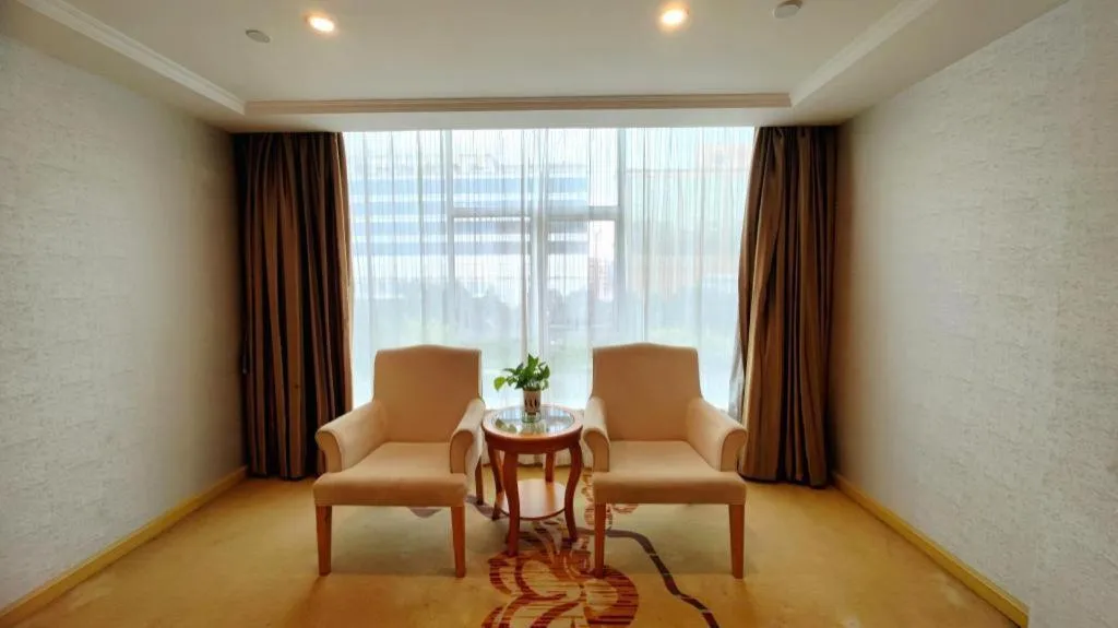 Vienna Hotel Shenzhen Longgang Baifucheng