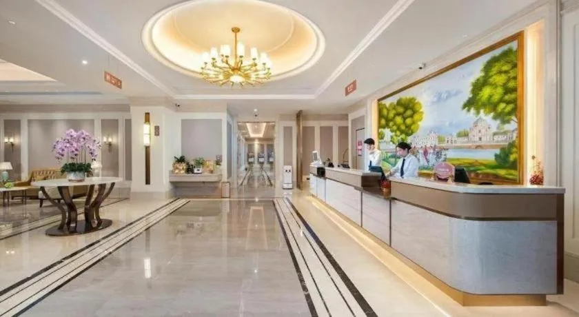 Vienna Hotel Shenzhen Longgang Baifucheng
