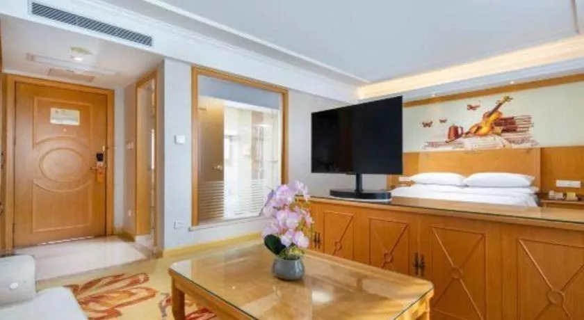 Vienna Hotel Shenzhen Longgang Baifucheng