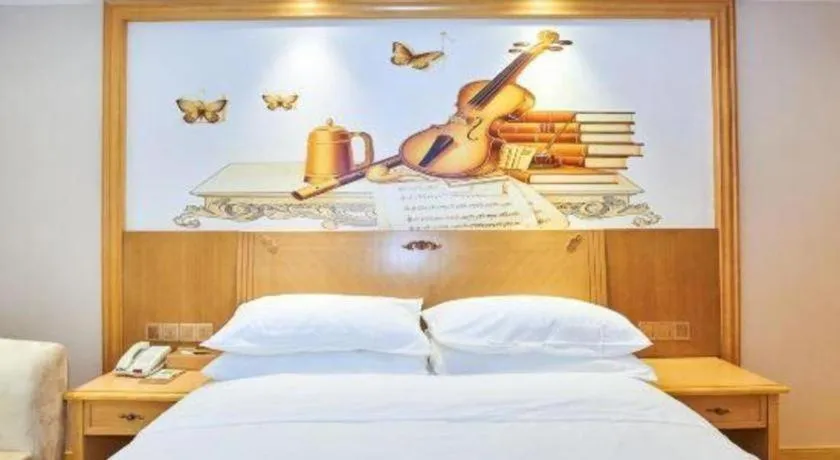 Bed in Vienna Classic Hotel Zhangzhou Longchi Center