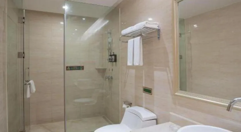 Vienna Hotel Guangdong Huizhou Lilin North Railway Station