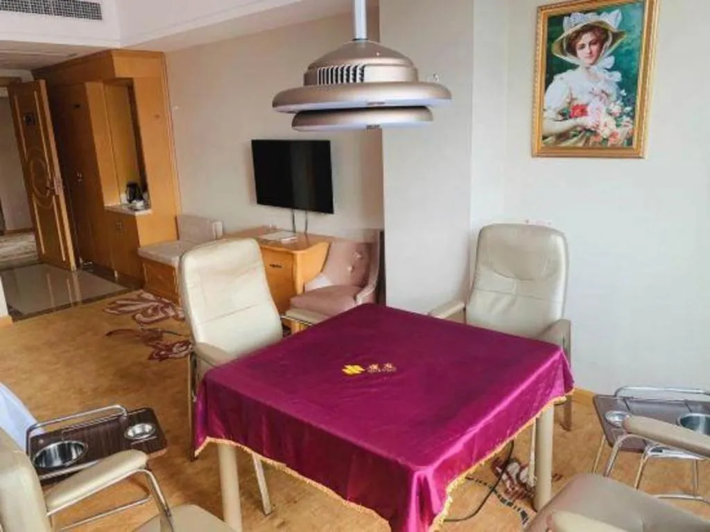 Vienna Hotel Guangdong Huizhou Lilin North Railway Station