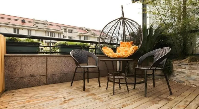 Shell Shanghai Jiading Nanxiang Town Minzhu Street Hotel