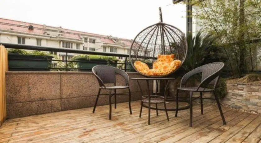 Shell Shanghai Jiading Nanxiang Town Minzhu Street Hotel