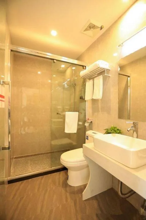 Shell Shanghai Jiading Nanxiang Town Minzhu Street Hotel