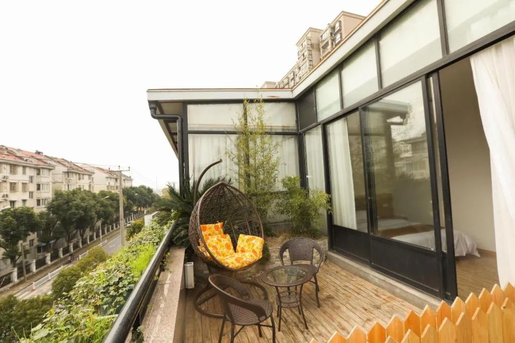 Shell Shanghai Jiading Nanxiang Town Minzhu Street Hotel