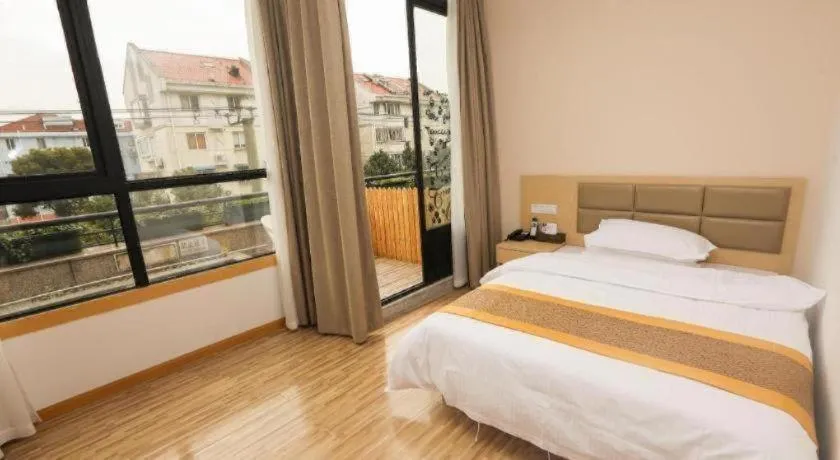 Bed in Shell Shanghai Jiading Nanxiang Town Minzhu Street Hotel