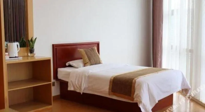 Bed in GreenTree Inn Shanghai Fengxian District Xiaotang Metro Station