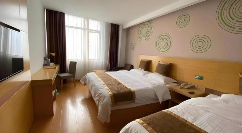 Bed in GreenTree Inn Shanghai Fengxian District Xiaotang Metro Station