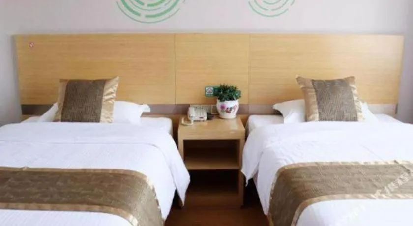 Bed in GreenTree Inn Shanghai Fengxian District Xiaotang Metro Station