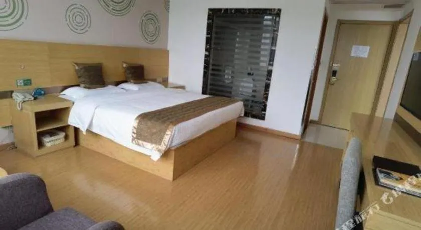 Bed in GreenTree Inn Shanghai Fengxian District Xiaotang Metro Station