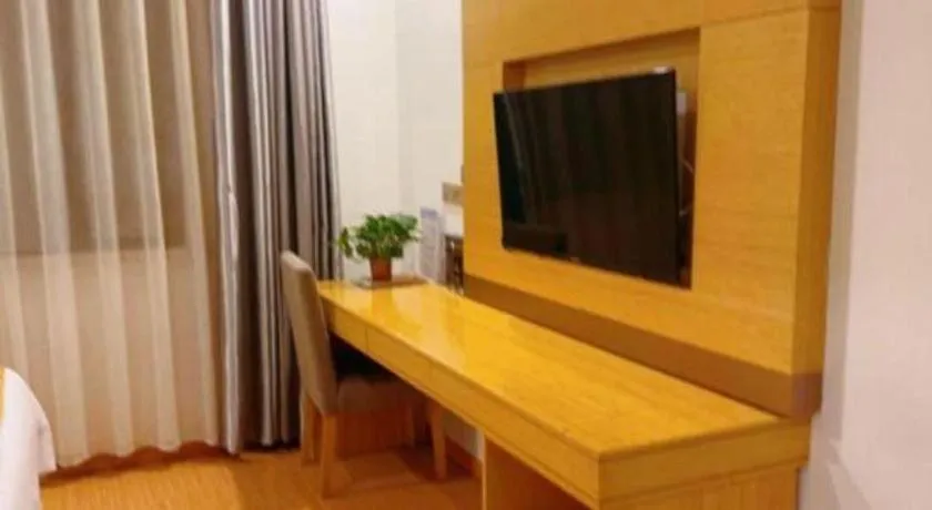 GreenTree Inn Shanghai Fengxian District Xiaotang Metro Station