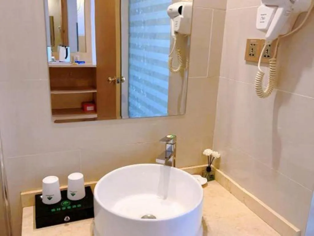 GreenTree Inn Shanghai Fengxian District Xiaotang Metro Station