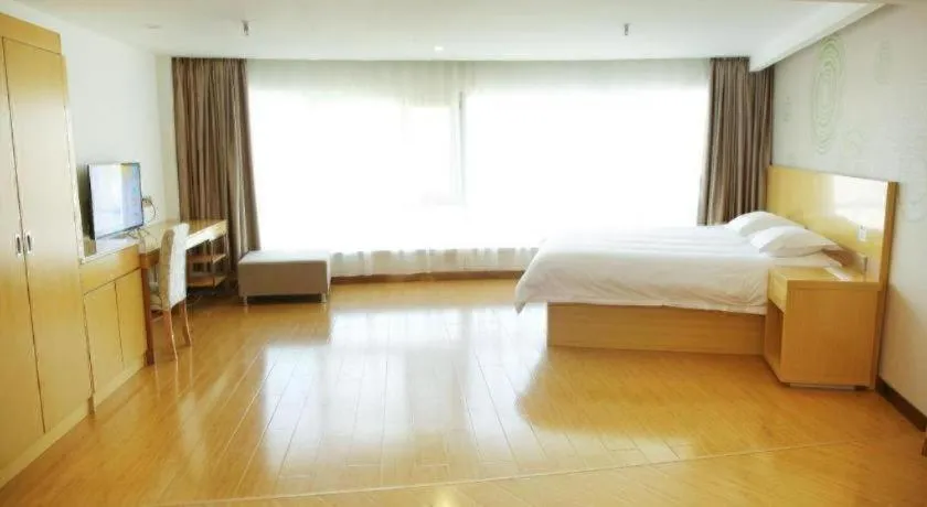 Bed in GreenTree Inn Binzhou Bus Station