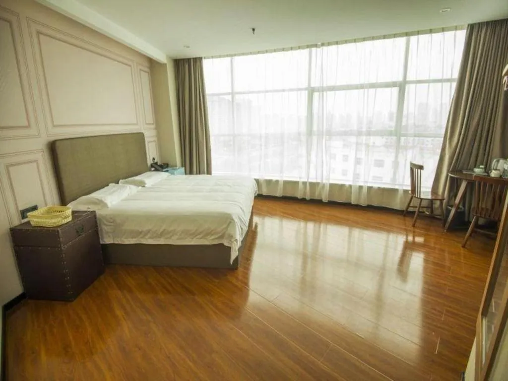 Bed in GreenTree Inn Binzhou Bus Station