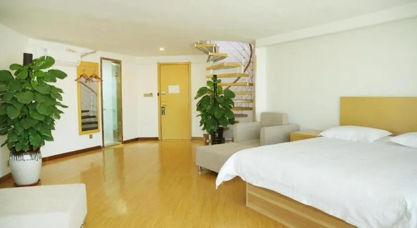 Bed in GreenTree Inn Binzhou Bus Station