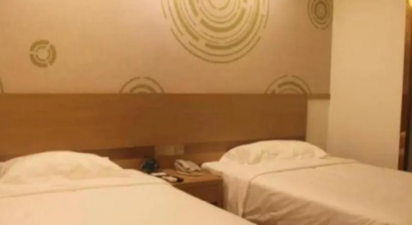 Bed in GreenTree Inn Jingjiang Xieqiao Town Xinhua Road