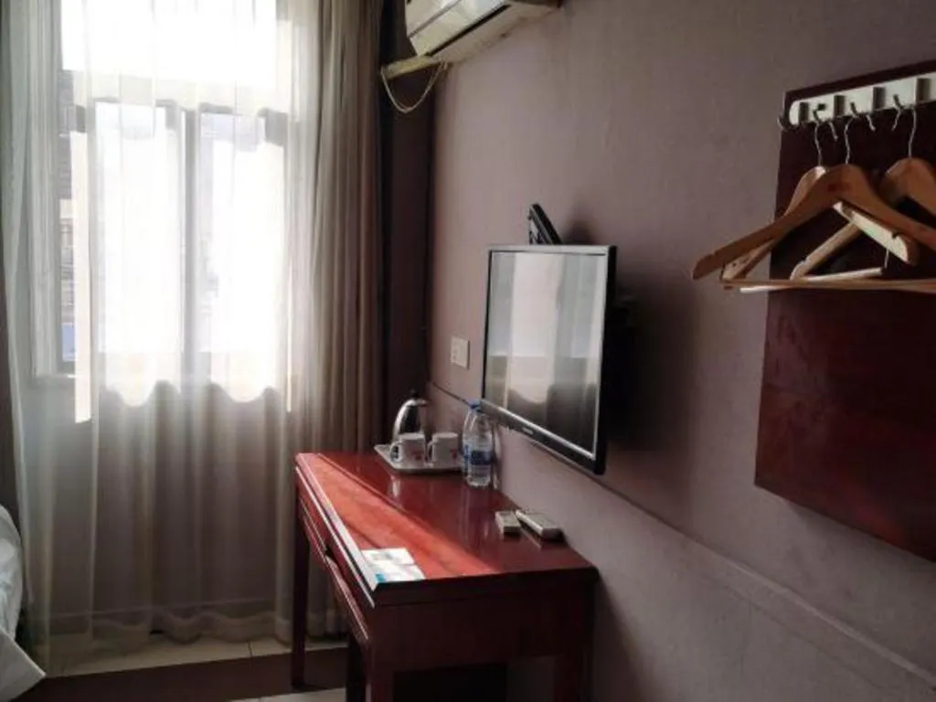 Shell Hotel Shanghai Baoshan Meilanhu Luosheng Road