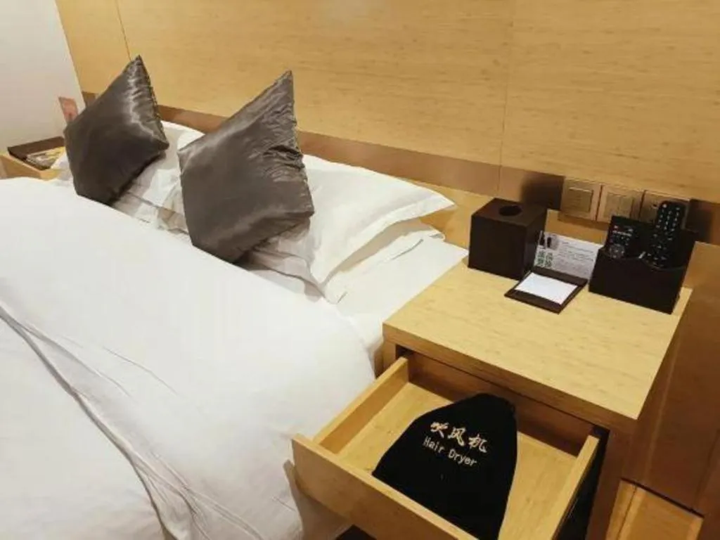 Bed in GreenTree Inn Chengde Shuangyu District Shuangtashan