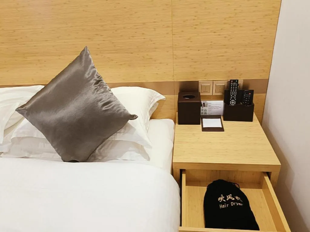 Bed in GreenTree Inn Chengde Shuangyu District Shuangtashan