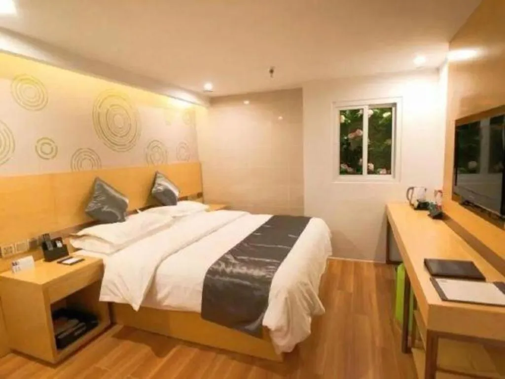Bed in GreenTree Inn Chengde Shuangyu District Shuangtashan