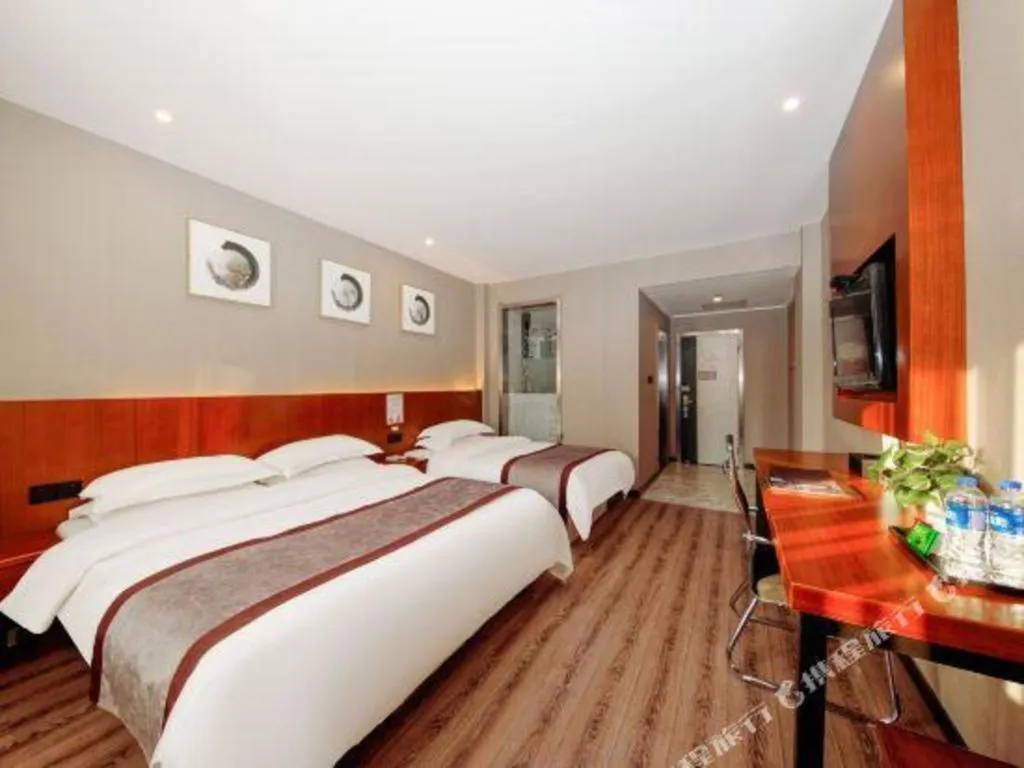 Bed in GreenTree Alliance Ningbo South Train Station Shunde Road Hotel