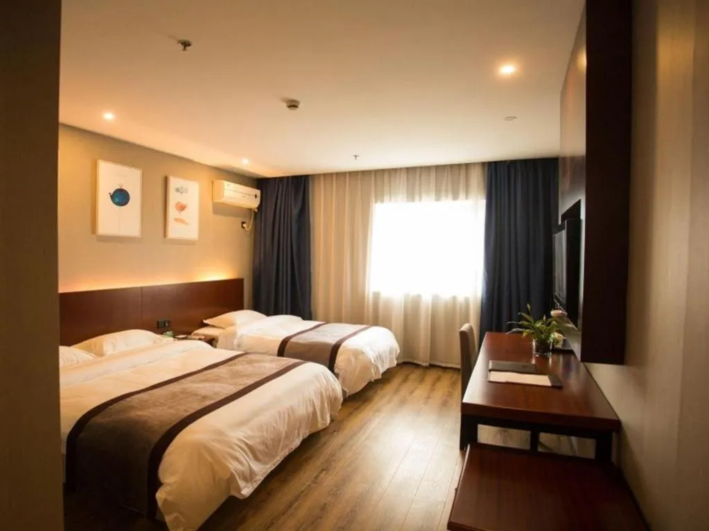 Bed in GreenTree Alliance Ningbo South Train Station Shunde Road Hotel