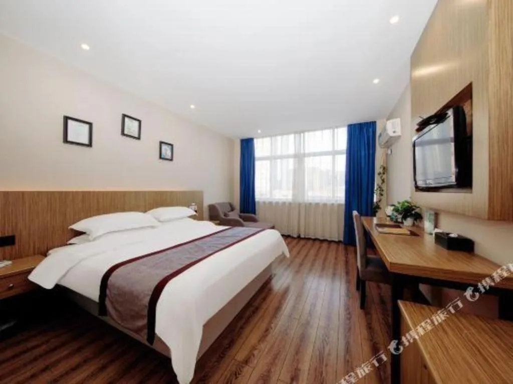 Bed in GreenTree Alliance Ningbo South Train Station Shunde Road Hotel