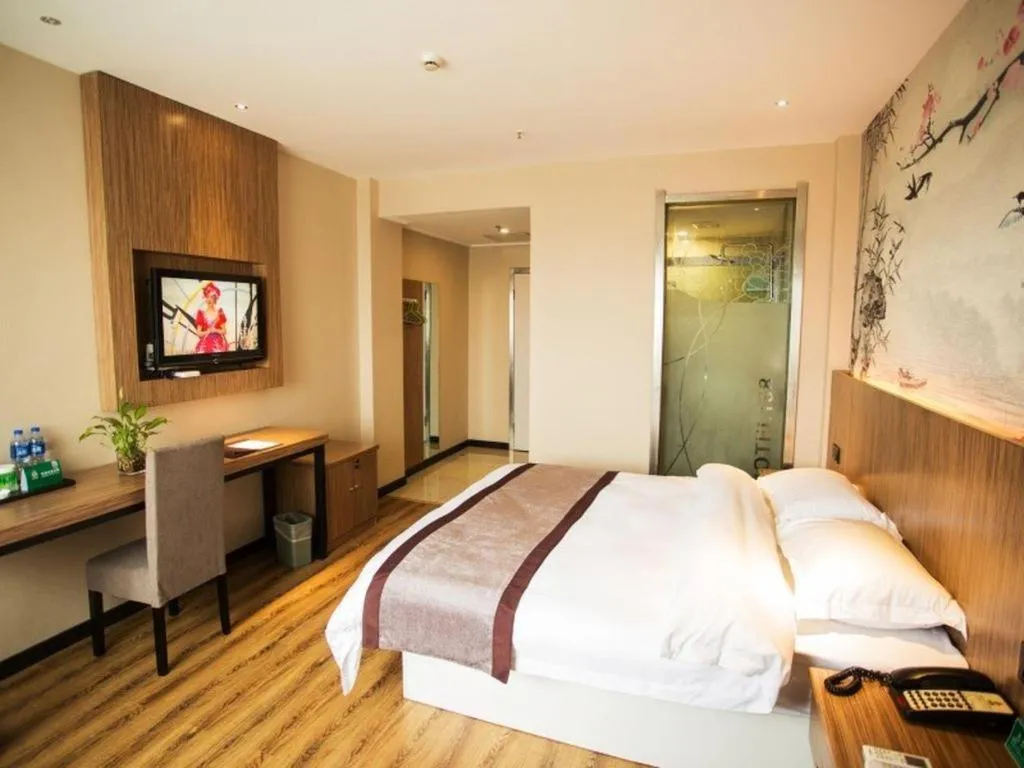 Bed in GreenTree Alliance Ningbo South Train Station Shunde Road Hotel