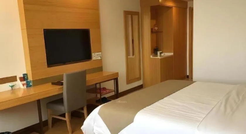 Bed in GreenTree Inn Hefei Changfeng County Gangji Town Jingang Avenue Express Hotel