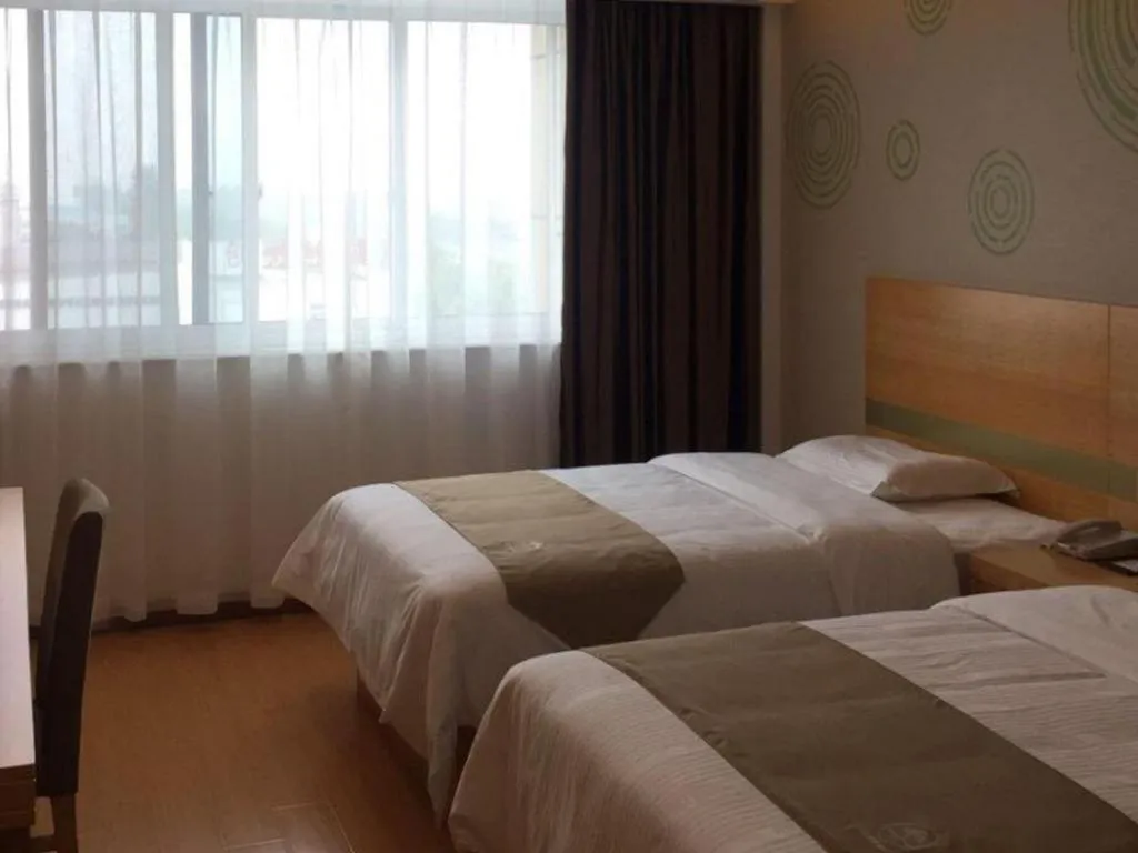 Bed in GreenTree Inn Hefei Changfeng County Gangji Town Jingang Avenue Express Hotel