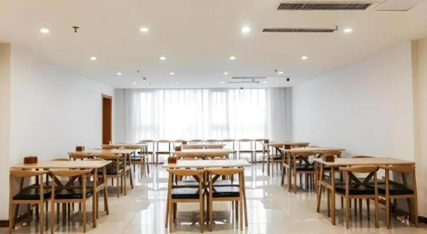 GreenTree Inn Shangqiu Ningling County Bus Station