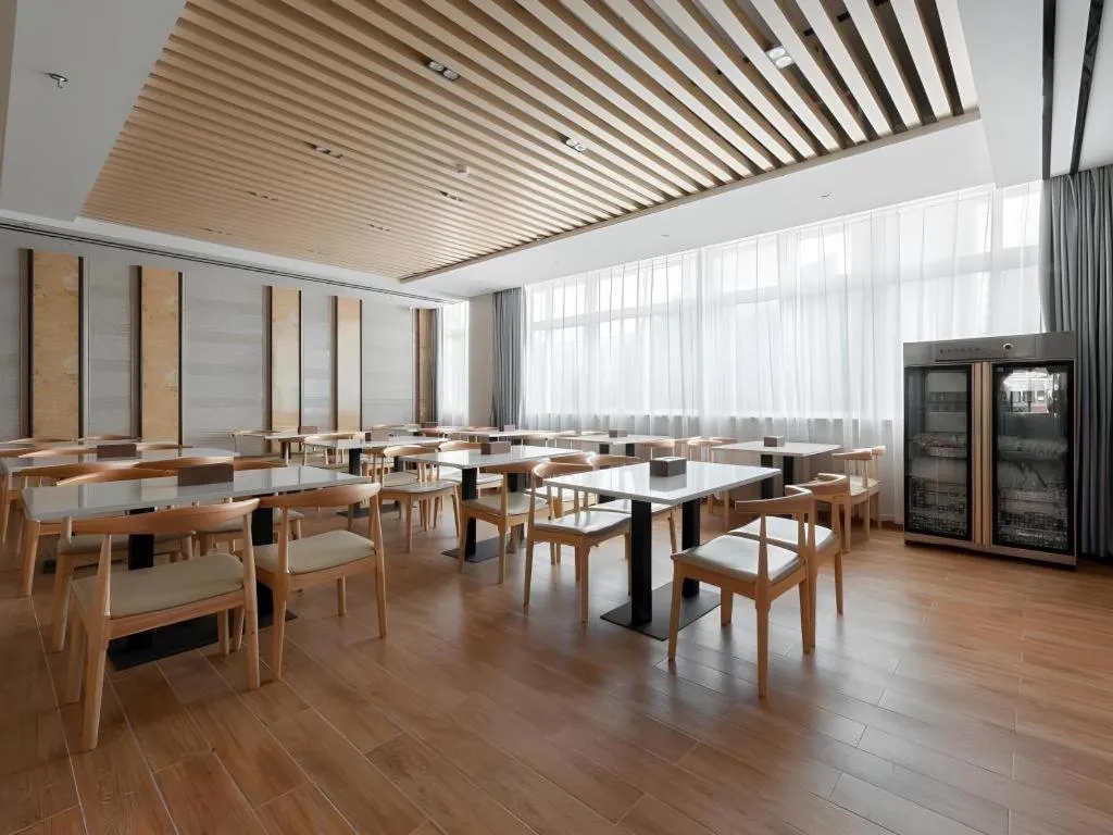 GreenTree Inn Wuhu Eshan Road University City