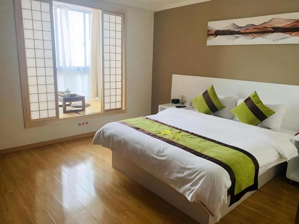 Bed in Shell Shanghai Songjiang District Xinqiao Town Xinqiao Hotel